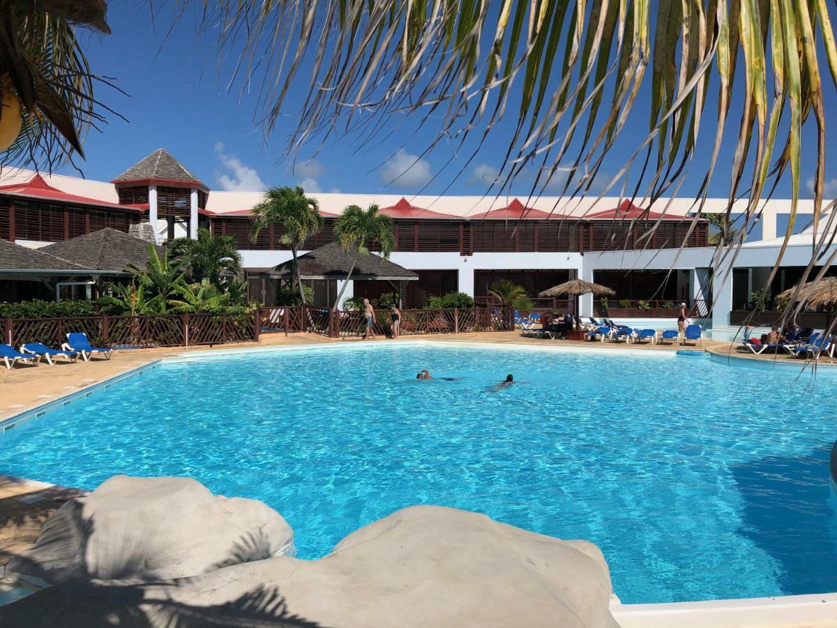 Ticarbets T3 - Residence Manganao - En Bord De Plage サン・フランソワ エクステリア 写真