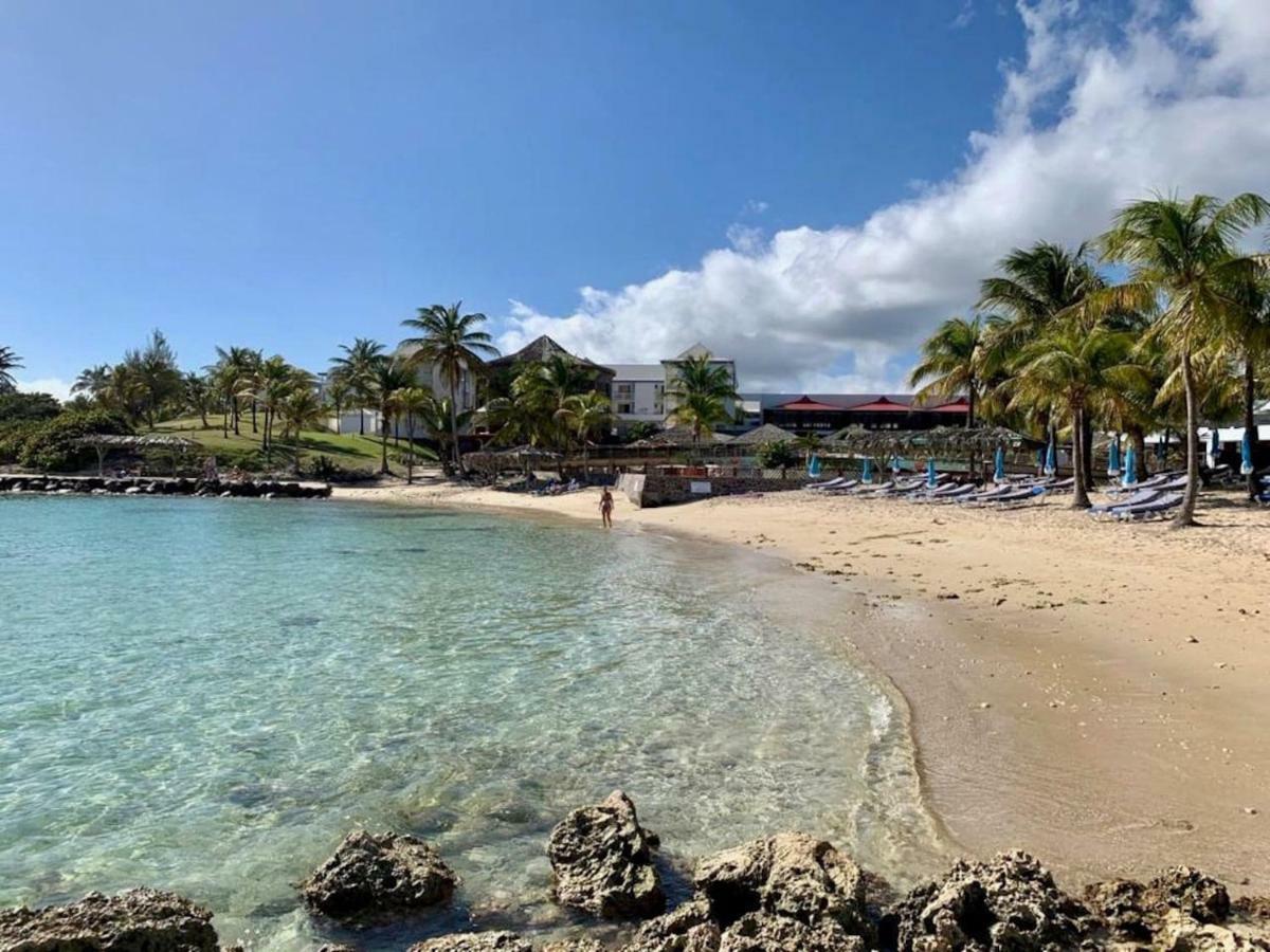 Ticarbets T3 - Residence Manganao - En Bord De Plage サン・フランソワ エクステリア 写真